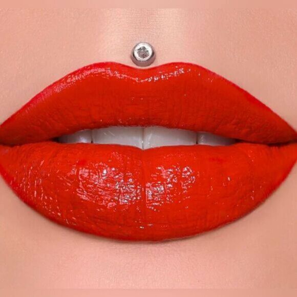 NIB Jeffree Star Supreme Gloss Full Size Lip Gloss - Color Everybody Knows - Picture 1 of 9